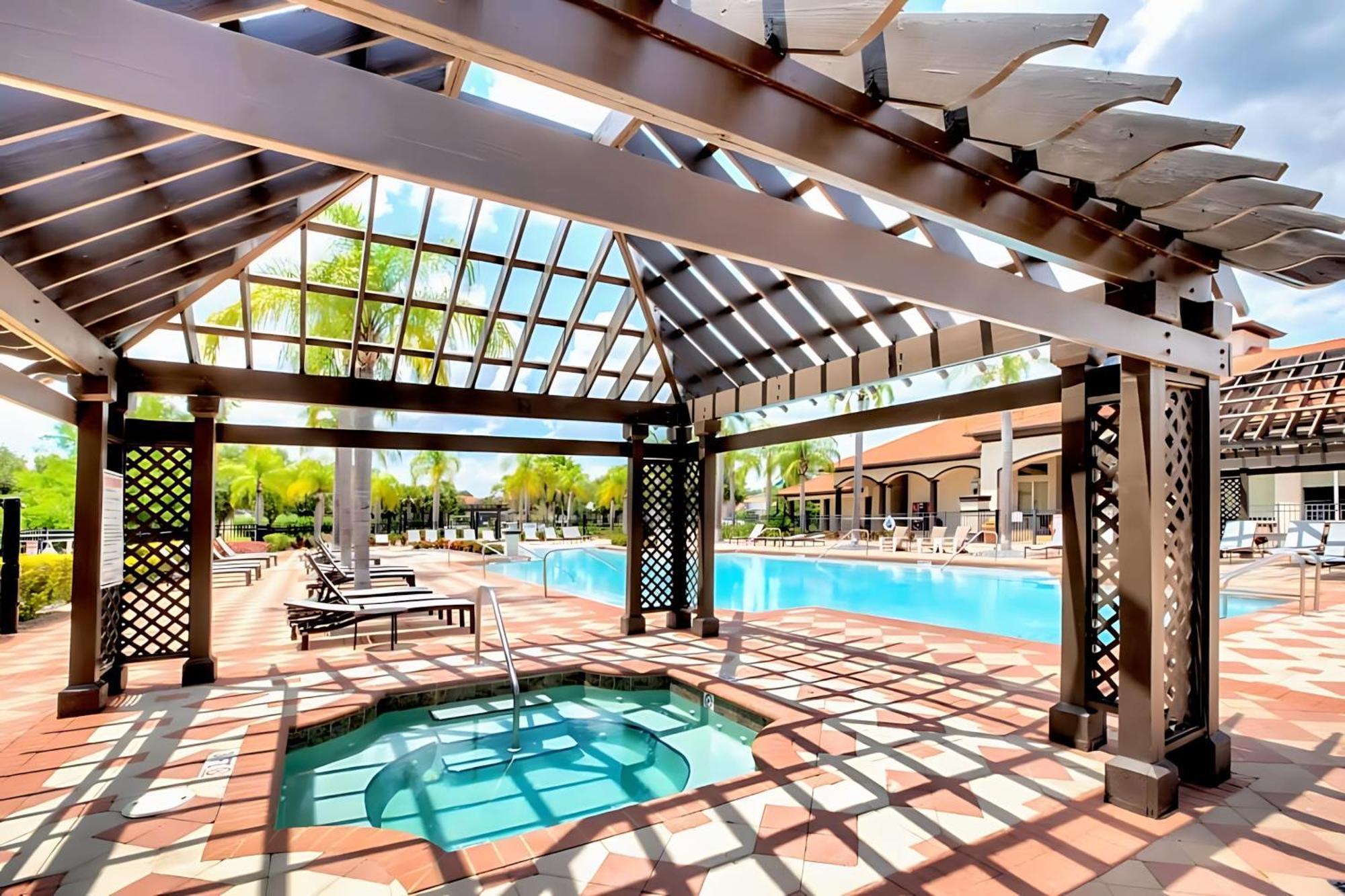 8Br Family Home With Pool And Hot Tub Kissimmee Eksteriør billede